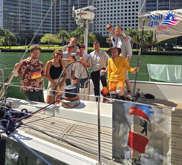 Photo with Logo Walross 4 in Miami